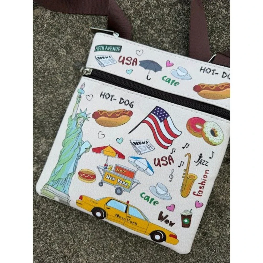 Design USA Souvenir New York City NYC Print Kids Crossbody Bag White Brown‎